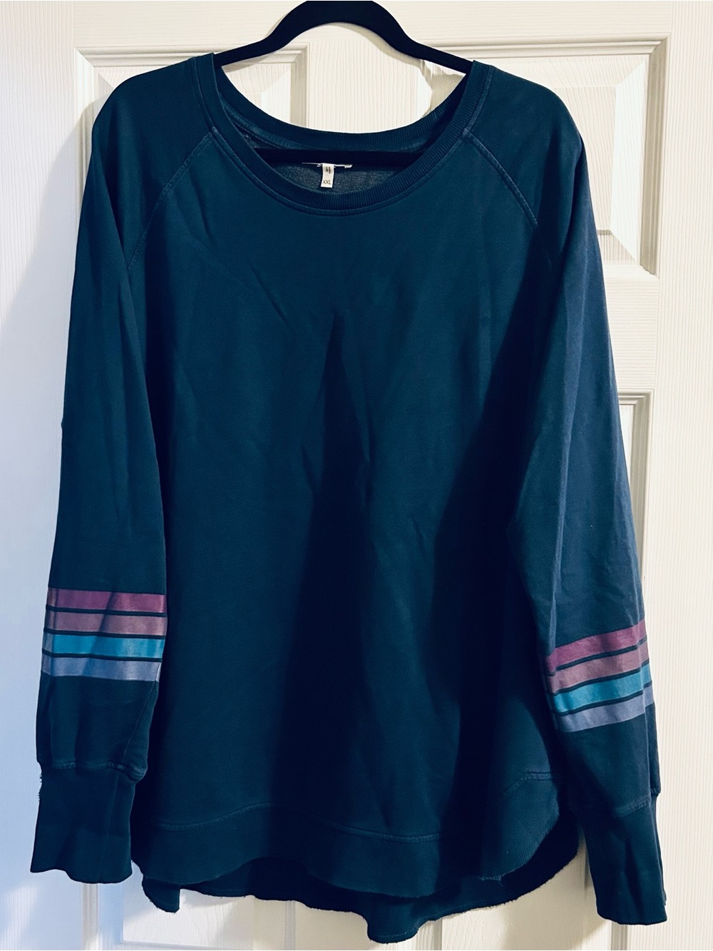 Maurice’s long sleeved top with stripes on sleeves rounded hem navy XXL tunic